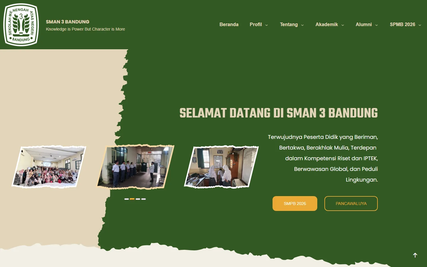 Tangkapan layar layar pertama beranda website SMA Negeri 3 Bandung: logo sekolah, nama dan slogan, menu Beranda, Profil, Tentang, Akademik, Alumni, SPMB 2026, judul Selamat Datang di SMAN 3 Bandung dengan kalimat visi, tiga foto kegiatan sekolah, dan dua tombol menuju informasi penerimaan murid baru dan Pancawaluya